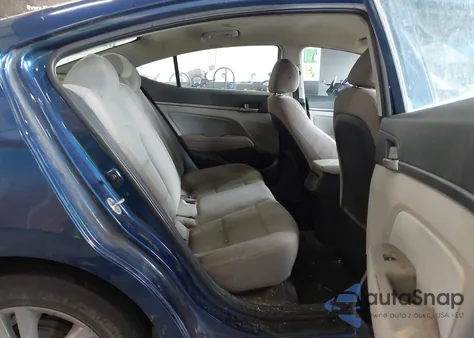 2017 Hyundai Elantra Se z USA, uszkodzony, nr VIN 5NPD84LF7HH124136